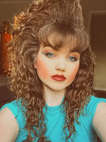 29 iconic hairstyles from the 80s that give nostalgia a whol