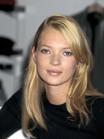 26 90s bangs looks that are just as glamorous now and all ov
