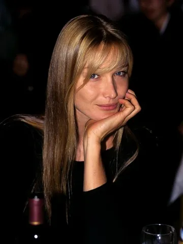 90s hair bangs