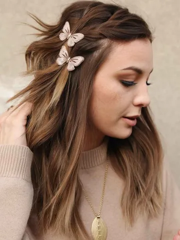 90s butterfly clip hairstyle ideas