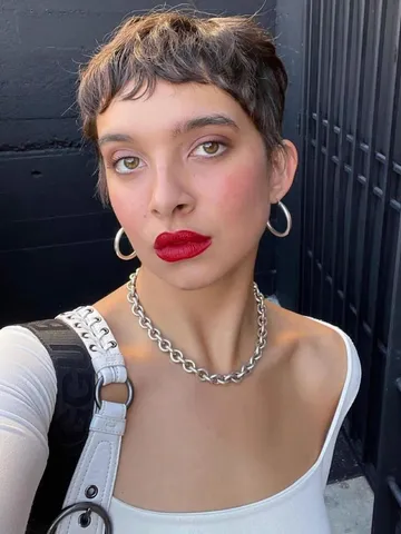 bring back the best of the 90s with these 36 iconic and fabu