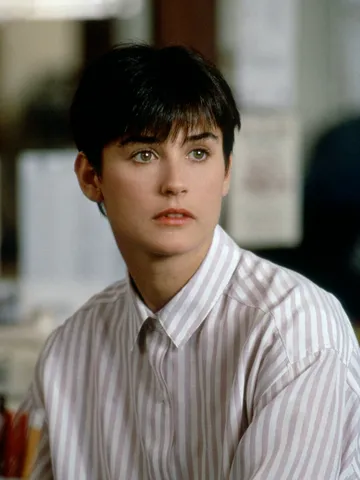 the most iconic pixie cuts of the 90s