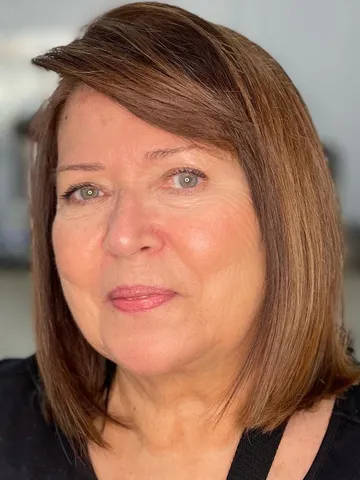 30 most flattering bangs for older women over 50 and 60