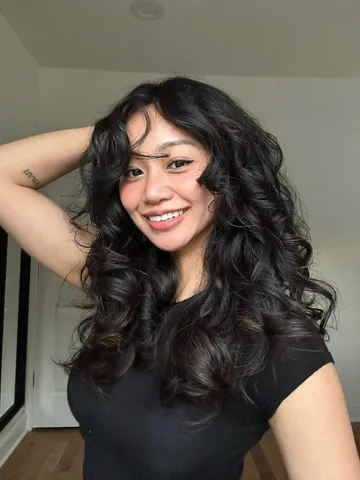 22 insta worthy wavy hair with bangs looks to try today