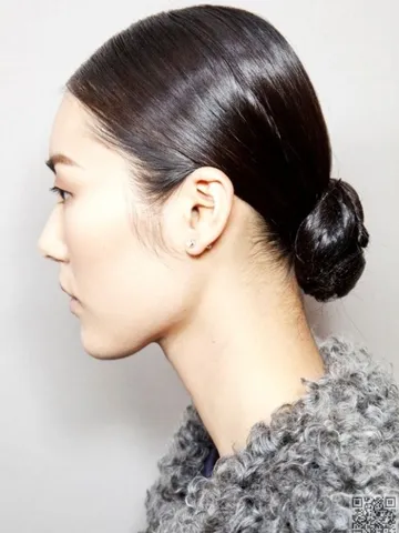 15 perfectly professional hairstyles for work work hairstyle
