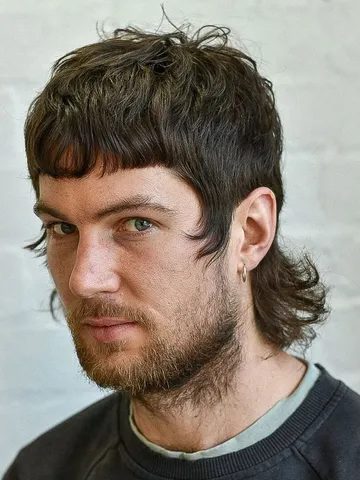 20 classic mullet haircuts for men to look fashionable haird