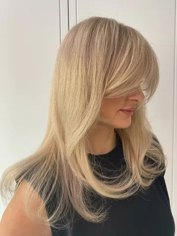 Curtain Bangs On Blonde Hair: 35+ Ways To Rock This Hairstyle