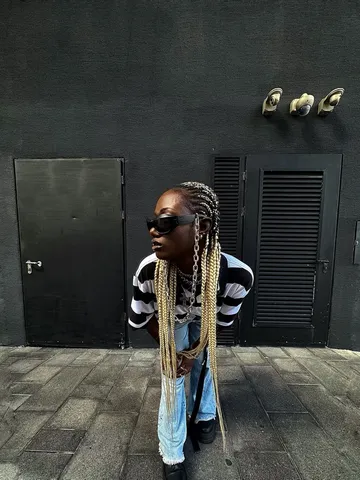 blond cornrows