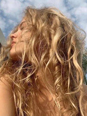 pin on hair