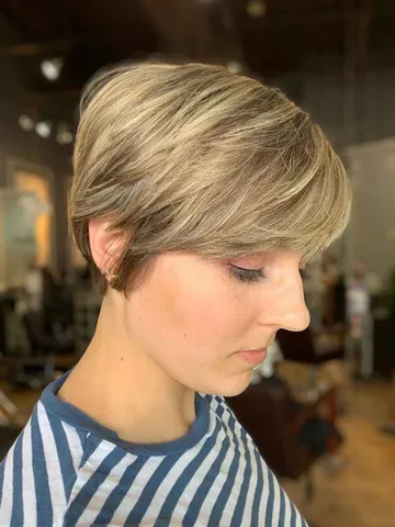 27 eye catching blonde pixie cut ideas to show your stylist