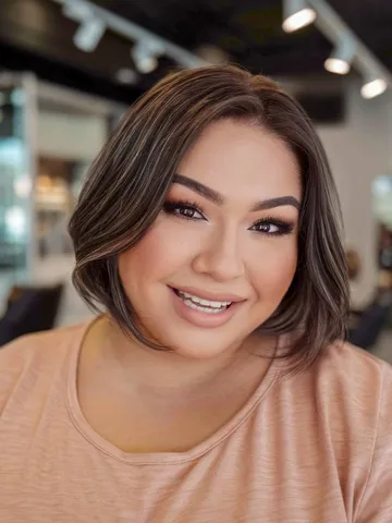 22 ways plus size women can get a flattering bob haircut for
