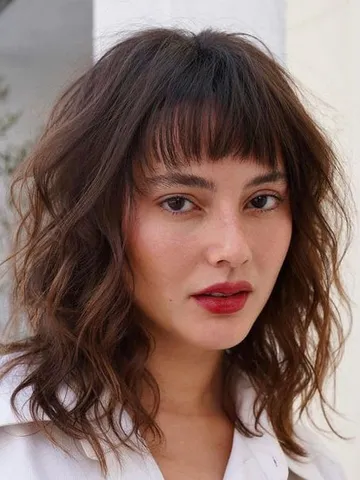 bob haircut with bangs