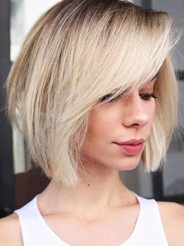 18 looks with side bangs a detail that can enhance your imag