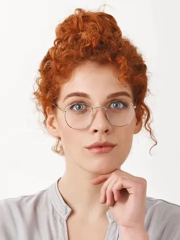 15 smartest messy buns for curly hair 2024
