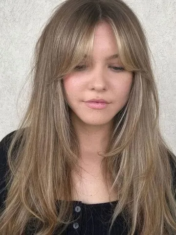 35 lovely butterfly haircuts with curtain bangs styleoholic