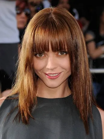 60 Best Choppy Bangs Hairstyles for 2022