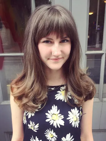25 Hairstyles With Choppy Bangs To Nail The Effortlessly Chic Look