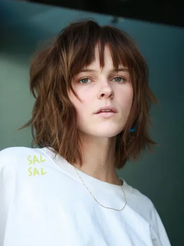 10 Stylish Choppy Bob With Bangs Ideas For Wearable Edgy Short Hair