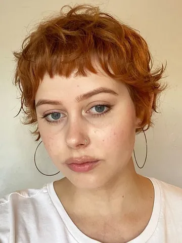 25 hairstyles with choppy bangs to nail the effortlessly chi