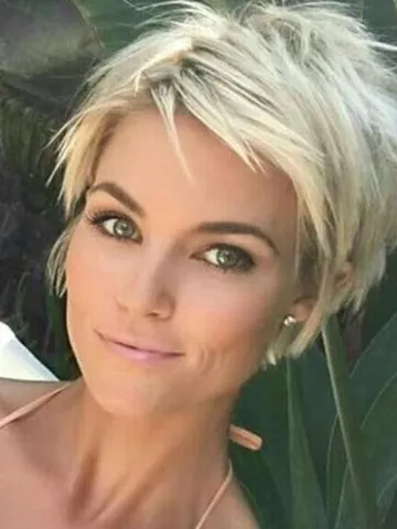 pin by gwenda carroll on beauty tips short choppy hair short