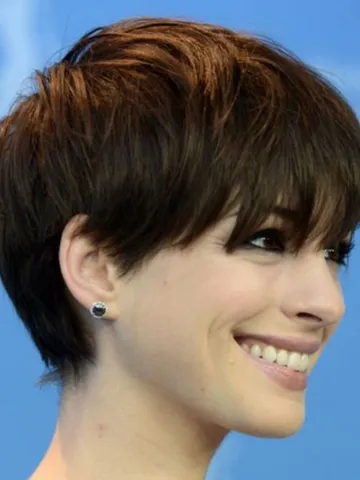 choppy pixie cut