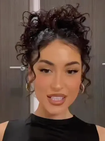 10 easy curly hairstyles for work julsweek en 2024 mariage c