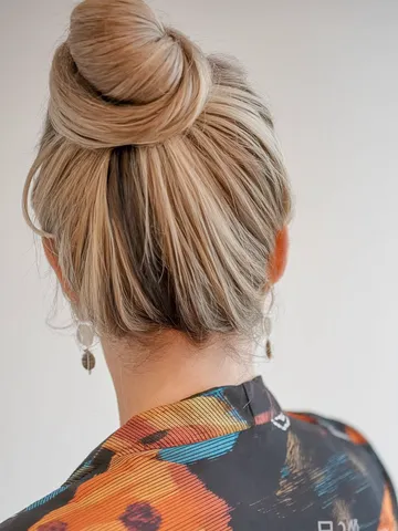 30 summer buns hairstyle 2025 ideas cute messy easy updos sp