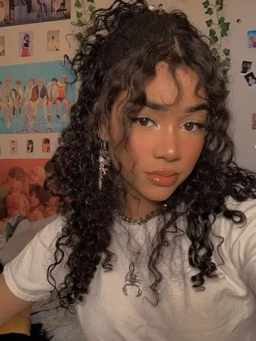 5 easy and cute ways to style your curls for summer curly gi