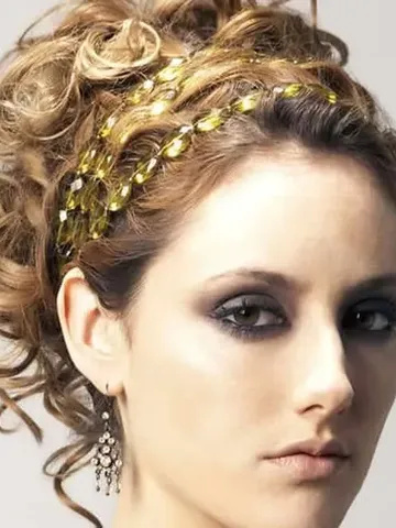 35 formal hairstyles for women to get a red carpet look
