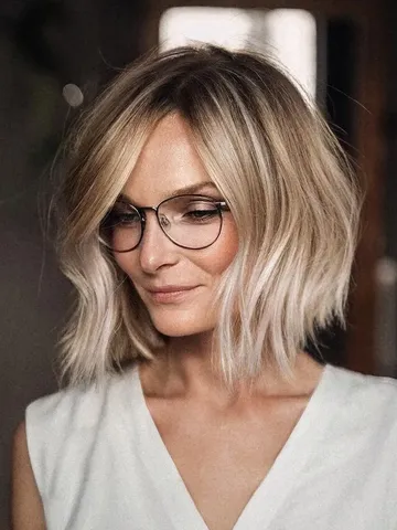 top 20 hairstyles for women with glasses