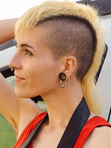 discover new looks with mohawk haircut for trendy styles moh