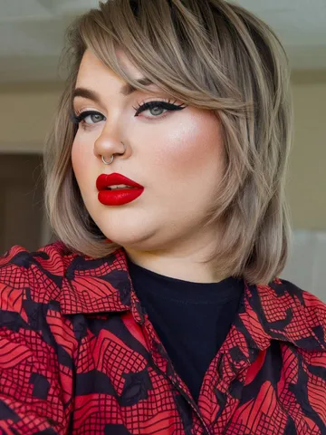 21 modern mullet haircuts for women that are trending in 202