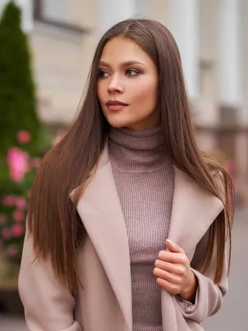 30 flattering hairstyles for plus sized women