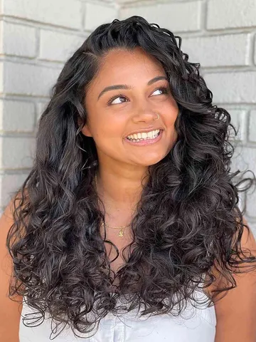 17 slimming long layered haircuts for women with full faces
