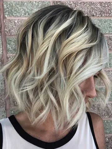40 gorgeous layered haircuts and hairstyles 2025 to try asap
