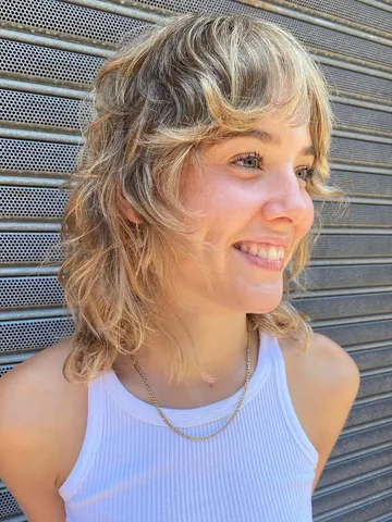 11 gorgeous haircuts for medium length hair to instantly ref
