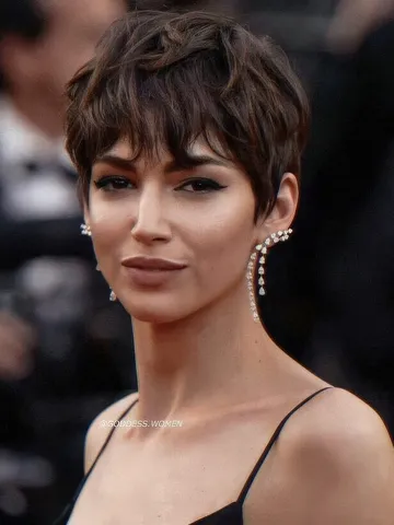 29 layered pixie haircuts to try right now styleoholic
