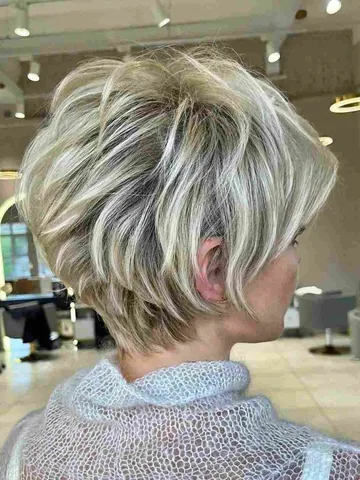 21 trendiest layered pixie haircuts for thick hair