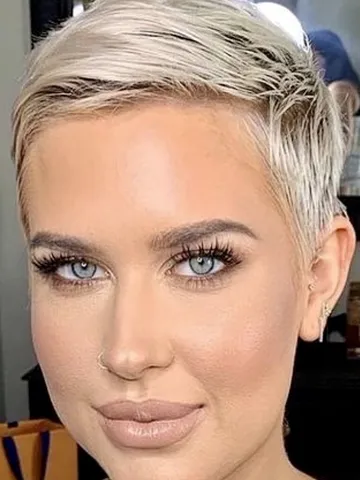 20 best cropped haircuts for women artofit