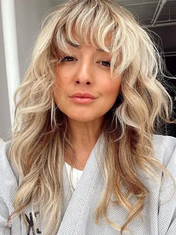 31 Stunning Bangs Styles for Blonde Hair You’ll Want to Try in 2025