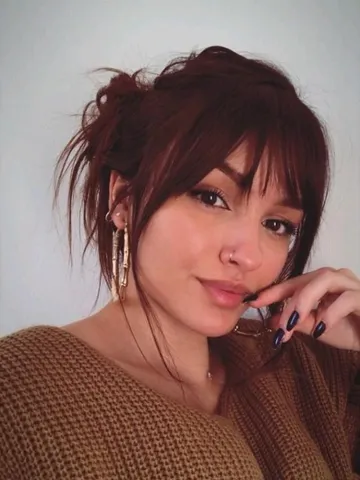 27 beautiful wispy bangs to change up your hairstyles - Artofit