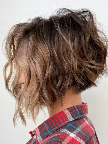 51 messy bob haircut ideas for the ultimate boho vibe