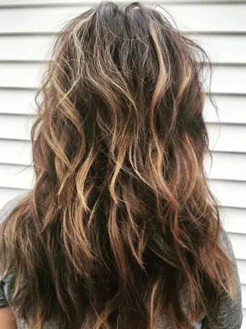 chic messy hairstyles wonderfully windswept layered looks yo