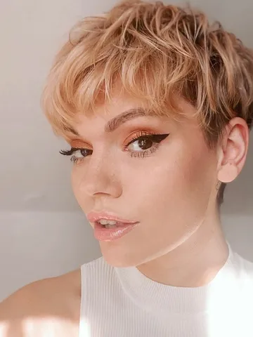 30 stylish textured pixie cut to revamp your look