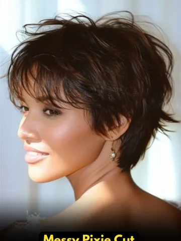 15 short messy hairstyles trending in 2025 fabbon