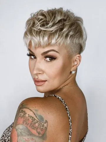 30 messy pixie cuts full of natural charm