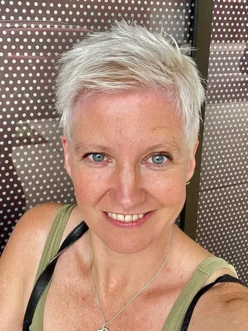 30 best pixie cut for oval face hairstyles