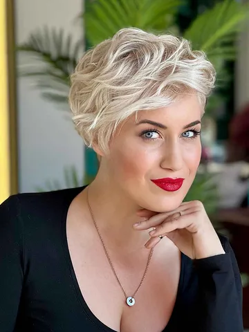 the best pixie hairstyles for women with oval faces millasme