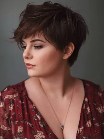 35 flattering pixie haircuts for plus size women in 2026