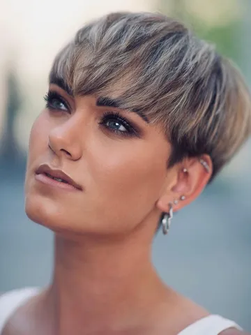 15 classy pixie haircuts for women over 50